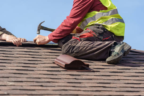 Quick and Trustworthy Emergency Roof Repair Services in Trumbull Center, CT